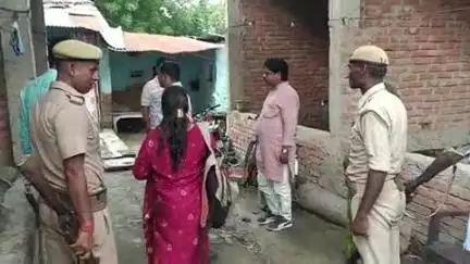 खलीलाबाद: बिधियानी स्टेशन पूर्वा में नगर पालिका के मकान में अतिक्रमण करने वालों को SDM ने दी हिदायत, मकान खाली करने के दिए निर्देश