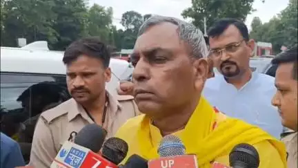 गोंडा: गोंडा पहुंचे कैबिनेट मंत्री ओपी राजभर ने छांगुर बाबा को बताया देश का कैंसर