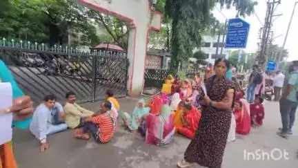 बिलासपुर: गौचर की भूमि पर अनावश्यक कब्जा करने वालों के खिलाफ विरोध प्रदर्शन, एक-दूसरे पर लगाए गंभीर आरोप
