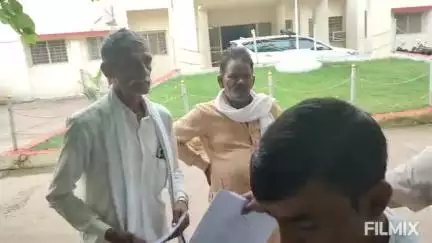 मुरैना नगर: तोर गांव में युवक के हत्यारों से मिल रही धमकी, एसपी ऑफिस में शिकायत दर्ज