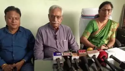 बलौदाबाज़ार: किसानों को डीएपी खाद को लेकर परेशानियों का सामना, खुले बाजार में कीमत को लेकर सुरेंद्र शर्मा ने जताई चिंता