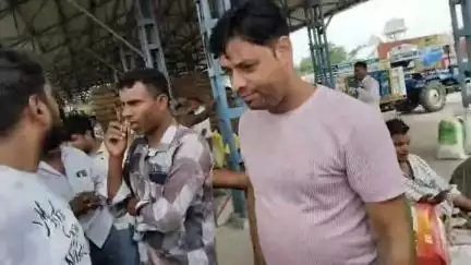 आलोट:-कृषि उपज मंडी आलोट से गेहूं और सोयाबीन के क्वालिटी के अनुसार भाव