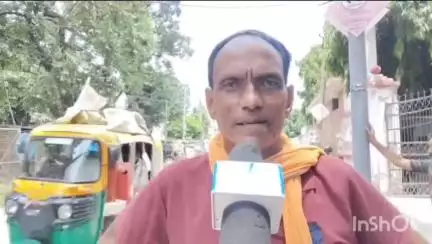 बरेली: कांधरपुर में पत्नी के प्रेमी ने व्यक्ति की पिटाई की, दबंग पर ब्लैकमेलिंग कर पत्नी ले जाने का आरोप
