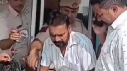 अम्बाला: अंबाला छावनी में सावन मास में खुले में मांस बेचने वालों के नगर परिषद ने काटे चालान