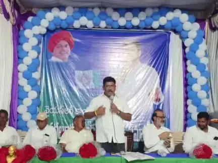 గ్రామ స్థాయిలోకి వెళ్లి చంద్రబాబు నాయుడు చేసిన మోసాన్ని ప్రజలకు వివరించండి: మాజీ శాసనసభ్యులు కొరముట్ల శ్రీనివాసులు