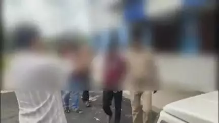 রানাঘাট ২: বেআইনিভাবে বাংলাদেশে গাঁজা পাচার করতে গিয়ে দত্তপুলিয়ার কালুপুর থেকে ধানতলা পুলিশের হাতে গ্রেপ্তার মাদক পাচারকারী