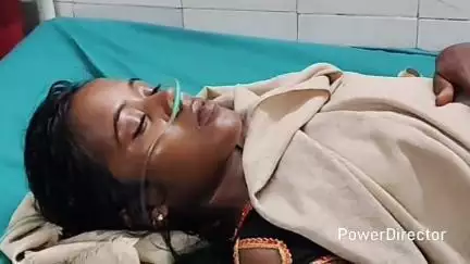 सारवां: वज्रपात से डहुआ गांव की महिला हुई मूर्छित, परिजनों ने सीएचसी में कराया भर्ती, इलाज जारी