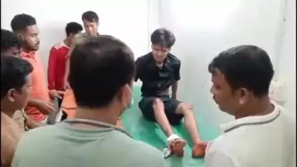 উদয়পুর: যতনবাড়ি থেকে তীর্থমুখ সড়কে একের পর এক যান দূঘটনা, আবারো বাইকে দুর্ঘটনায় গুরুতর আহত একে যুবক