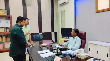 दरभंगा: जिलाधिकारी ने आयुष्मान भारत व मुख्यमंत्री जन आरोग्य योजना को लेकर की बैठक