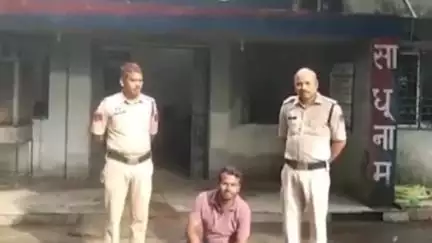 रायगढ़: अस्थि विसर्जन कर इलाहाबाद से लौट रहे परिवार पर डोलेसरा के पास हमले के मामले में एक आरोपी गिरफ्तार, अन्य अभी भी फरार