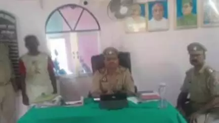 ज़मानिया: नगसर हॉल्ट थाने की पुलिस ने न्यायालय से वांछित वारंटी को उसके घर पर दबिश देकर किया गिरफ्तार