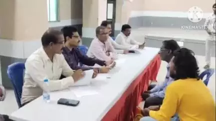 చెన్నూరు: మందమర్రి ఏరియా సింగరేణి గైర్హాజర్ కార్మికులకు కౌన్సిలింగ్