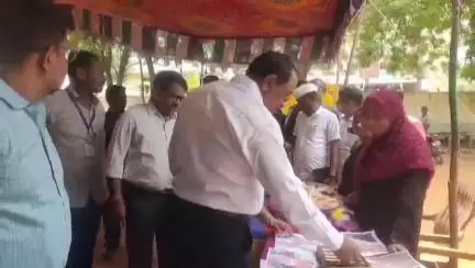 నర్సాపూర్: మహిళా సంఘాల సభ్యులు ఆర్థిక అభివృద్ధిని సాధించాలి అదనపు కలెక్టర్ నగేష్