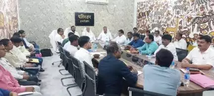 हज़ारीबाग: राज्य पिछड़ा वर्ग आयोग ने हजारीबाग के दीपुगढ़ और मटवारी वार्ड का निरीक्षण किया