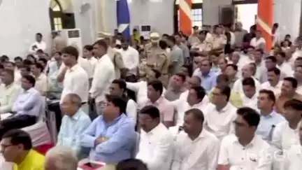 ग्रीवेंस कमेटी बैठक-सफाई में लापरवाही बरतने पर सेनेटरी इंस्पेक्टर के खिलाफ सीएम ने दिए कार्रवाई के निर्देश