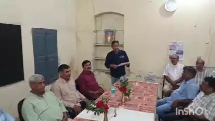 धामपुर: केएम इंटर कॉलेज में अखिल भारतीय राष्ट्रीय शैक्षिक महासंघ की बैठक में शिक्षकों की समस्याओं को उठाया गया