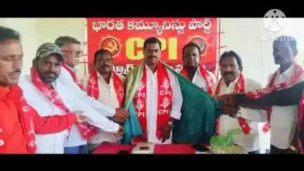 చెన్నూరు: జిల్లా సమగ్ర అభివృద్ధికై పోరాడతాం: సిపిఐ జిల్లా కార్యదర్శి రామడుగు లక్ష్మణ్