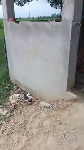 मुंडेरा कला में निर्माणाधीन RRC CENTER कचरा घर को दबंगों ने तोड़ फोड़ किया और निर्माण कार्य को भी रोकवा दिया #aaj tak