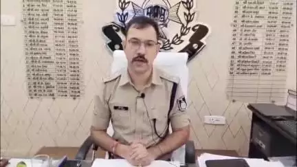 रतलाम नगर: रतलाम पुलिस अधीक्षक ने 'नशे से दूरी है जरूरी' अभियान के तहत युवाओं तक पहुंचाया संदेश