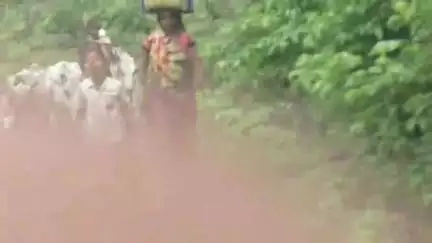कुशलगढ़: पाटन थाना पुलिस द्वारा कार्रवाई ना करने से दुखी पीड़ित परिवार ने छोड़ा गांव, घर छोड़ पशुधन लेकर हुए रवाना