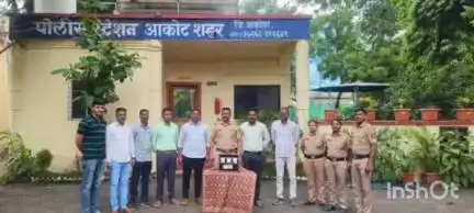 अकोट: बस स्थानक येथील चोरी प्रकरणात महीला चोर जेरबंद;विविध चोरीतील 5 लाख 67हजार चा मुद्देमाल जप्त