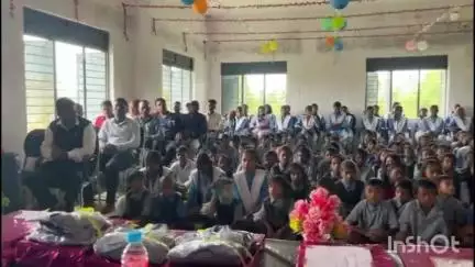 लखनपुर: ग्राम देवीटिकरा और ग्राम पोड़ी संकुल केंद्र में संकुल स्त्री शाला प्रवेश उत्सव का आयोजन