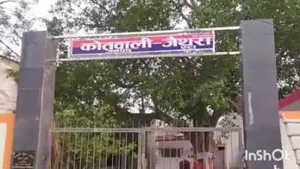 अलीगंज: मारपीट के मामले में न्यायालय के आदेश पर परौली सुहागपुर के चार नामजद अभियुक्तों पर जैथरा कोतवाली में मुकद्दमा दर्ज