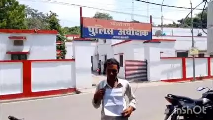 नवाबगंज: एसपी कार्यालय में अडौरा गांव निवासी व्यक्ति ने नाली विवाद को लेकर पुलिस अधीक्षक से न्याय की गुहार लगाई