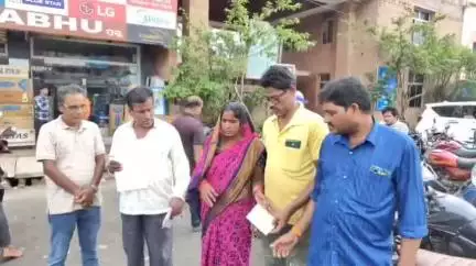 ପୁରୀ ମ୍ୟୁନିସିପାଲଟି: କଣାସ ଅଞ୍ଚଳରୁ ଜନୈକ ନାବାଳିକା ଅପହରଣ ଘଟଣାରେ, ମାର୍କେଟଛକ ଠାରେ ପରିବାର ଲେକେ ଅସନ୍ତୋଷ ପ୍ରକାଶ କଲେ l