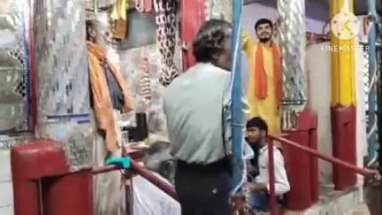 बांधवगढ़: उमरिया जय स्तंभ स्थित मां वैष्णो देवी, हनुमान जी व शनि देव की आरती विधि विधान से उतारी गई