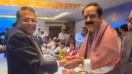 दरभंगा: रेलवे स्टैंडिंग कमेटी की बैठक में दरभंगा सांसद ने राइट कंपनी के सीएमडी के साथ समीक्षा की, मेट्रो परियोजना पर हुई चर्चा