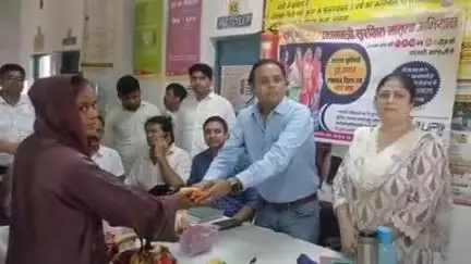 सिकंदरा: हवासपुर सीएचसी में प्रधानमंत्री सुरक्षित मातृत्व शिविर का आयोजन, चिकित्सक ने गर्भवती महिलाओं की जांच कर दी महत्वपूर्ण