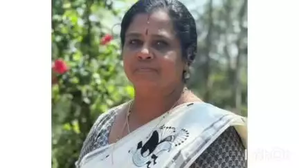 തിരുവനന്തപുരം: ബസ് തലയിലൂടെ കയറിയിറങ്ങി, വലിയമലയിൽ കെഎസ്ആർടിസി ബസ് തട്ടി ടൂവീലർ യാത്രികയ്ക്ക് ദാരുണാന്ത്യം