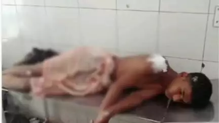 बांगरमऊ: बांगरमऊ में तेज रफ्तार का कहर, ट्रक की टक्कर से दो बच्चे घायल, मक्का बेचने के लिए बाइक से जा रहे थे