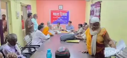 गढ़वा: गढ़वा थाना परिसर में थाना दिवस का आयोजन किया गया