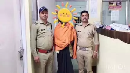 नैनीताल: ऑपरेशन कालनेमि के तहत नैनीताल में पुलिस ने ठंडी सड़क से एक फर्जी बाबा को किया गिरफ्तार