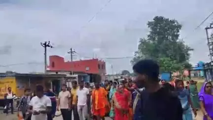 सोनडीहा से पहले एक व्यक्ति हैं श्री सुरेश प्रसाद जी 400 किलोमीटर दूर स्थित शिव कि नगरी बाबा धाम (देवघर) पदयात्रा के जरिए