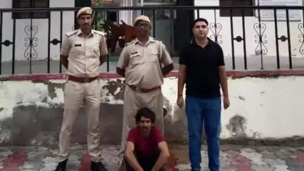 नवलगढ़: मुकुंदगढ़ पुलिस ने इंस्टाग्राम पर हथियार के साथ रील डालने वाले आरोपी आरीफ को गिरफ्तार किया