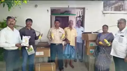 కలికిరిలో పలు ఫెర్టిలైజర్స్ షాపుల ఎరువులు పురుగు మందులు సీజ్ చేసిన విజిలెన్స్ అధికారులు