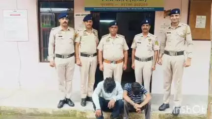 सोलन: पुलिस थाना कुनिहार की टीम ने गश्त के दौरान मोटरसाइकिल सवार दो युवकों से 210 ग्राम चरस बरामद किया, आरोपी गिरफ्तार
