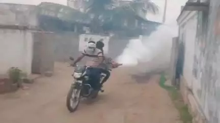 ధర్మారం: కొత్తూరు గ్రామంలో సీజనల్ వ్యాధులు వ్యాపించకుండా దోమల నివారణ కోసం ఫాగింగ్
