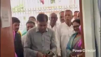 तेघरा: तेघड़ा में डेमोंसट्रेशन सेंटर का भव्य उद्घाटन, एसडीएम ने मतदाताओं से जुड़ने की अपील की