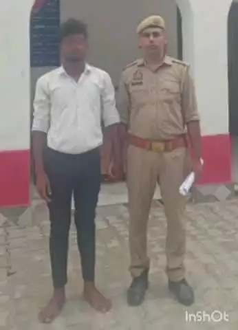 धनघटा: महुली थाना क्षेत्र के एक गांव में युवती को बहला-फुसलाकर भगा ले जाने के मामले में वांछित अभियुक्त को किया गया गिरफ्तार