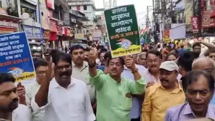 হাবরা ১: হাবরাতে তৃণমূল কংগ্রেসের প্রতিবাদ মিছিল উপস্থিত ছিলেন জ্যোতিপ্রিয় মল্লিক