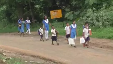 ବୌଦ୍ଧ ସଦର: ଅବଧି ସରିଲାଣି ହେଲେ ସରୁନି ଗୁନ୍ଦୁଲିଆ ସୀଙ୍ଗାଯୋର ପୋଲ ନିର୍ମାଣ କାର୍ଯ୍ୟ, ସମ୍ପୂର୍ଣ୍ଣ ପାଇଁ ଦାବି #jansamasya
