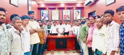 ଖରିଆର: ଆସନ୍ତାକାଲି ବନ୍ଦ ନେଇ ଖଡିଆଳ ଠାରେ କଂଗ୍ରେସର ପ୍ରସ୍ତୁତି ବୈଠକ ଅନୁଷ୍ଠିତ