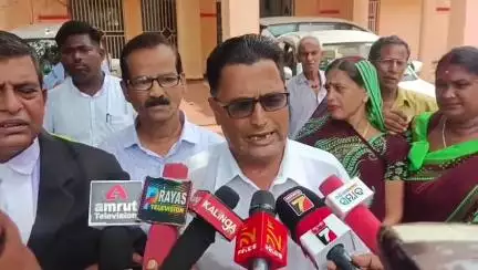 ପୁରୀ ମ୍ୟୁନିସିପାଲଟି: ଦେଶରେ ଆଇନ ଶୃଙ୍ଖଳା ବିପର୍ଯ୍ୟସ୍ତ ନେଇ ସିପିଆଇଏମ ପକ୍ଷରୁ ଜିଲ୍ଲାପାଳଙ୍କୁ କାର୍ଯ୍ୟାଳୟରେ ଦାବିପତ୍ର ପ୍ରଦାନ, ସୂଚନା ଦେଲେ ଦଳୀୟ ନେତା