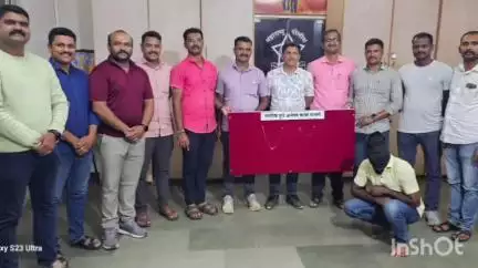 मिरज: इस्लामपुरातील मॉर्निंग वॉकसाठी गेलेल्या महिलांचे दागिने चोरणाऱ्या चोरट्यास अंकली येथून अटक, एलसीबीची कारवाई