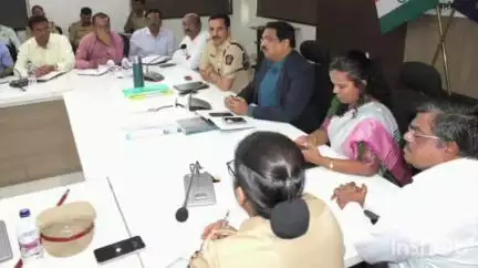 मिरज: सांगली पोलीस मुख्यालयात आगामी सणासुदीच्या अनुषंगाने पोलीस, महसूल, जिल्हा परिषद, शिक्षण विभागाची संयुक्त बैठक पार पडली