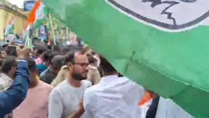 বহরমপুর: তৃণমূলে গোষ্ঠী দ্বন্দ্ব রয়েছে, বহরমপুরে মেনে নিলেন তৃণমূলের বহরমপুর সাংগঠনিক জেলার চেয়ারম্যান